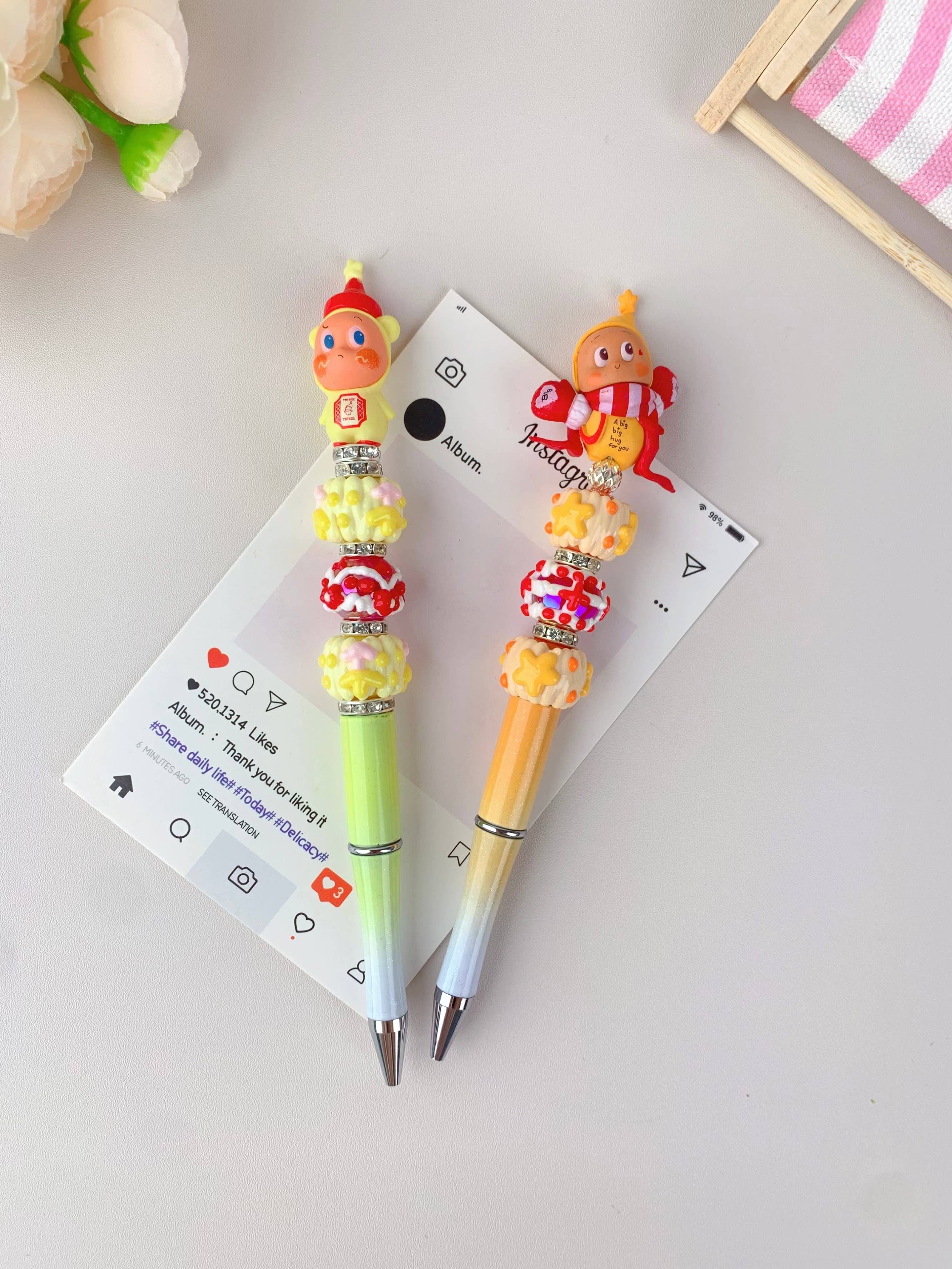 Pop Mart Mollys Decorative Pen with Labubu, Crybaby & More: Multi-Colored